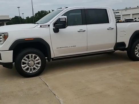 Used 2021 GMC Sierra 2500 Denali w/ Denali Ultimate Package AWD/4WD image 5