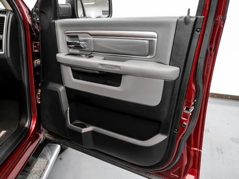 Used 2017 RAM 1500 Big Horn AWD/4WD image 36
