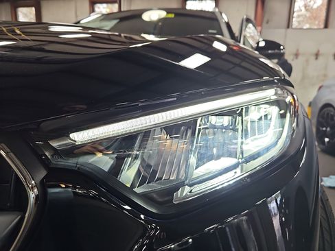 New 2026 Mercedes-Benz GLC 300 4MATIC image 32