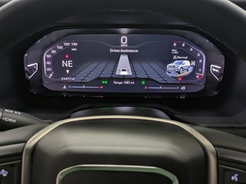 Used 2024 GMC Yukon Denali AWD/4WD image 32