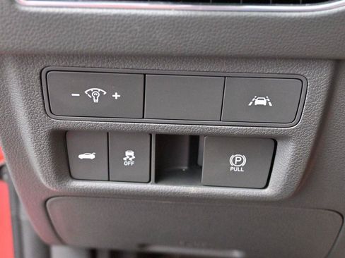 Used 2021 Hyundai Sonata Limited w/ Preferred Accessory Package FWD image 21