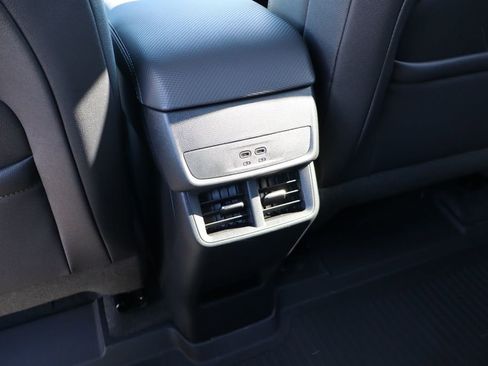 New 2026 Chevrolet Equinox LT w/ Convenience Package II image 36