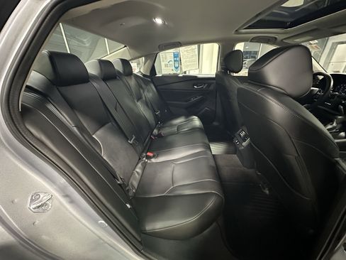 Used 2023 Honda Accord Touring image 19