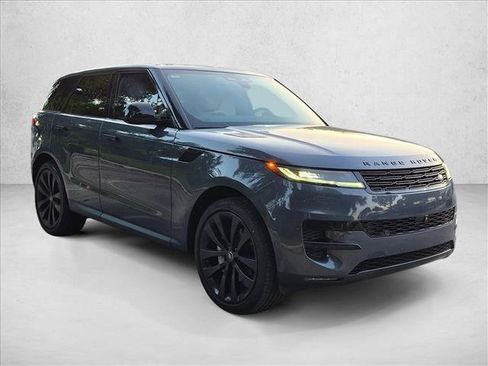 Used 2024 Land Rover Range Rover Sport SE AWD/4WD image 3