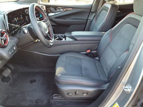 Used 2025 Chevrolet Blazer EV RS AWD/4WD image 5