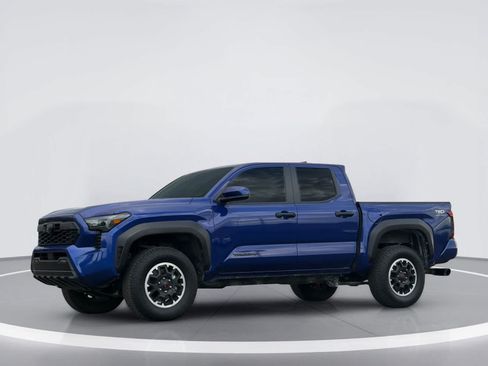 Used 2025 Toyota Tacoma TRD Off-Road AWD/4WD image 2