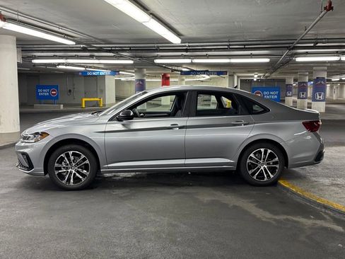 New 2025 Volkswagen Jetta Sport image 32