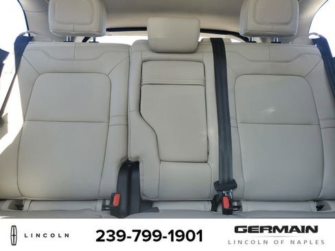 New 2026 Lincoln Corsair Premiere image 28