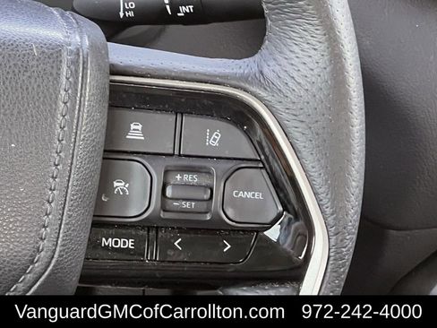 Used 2023 Toyota Tundra Limited image 15