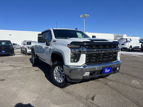 Used 2022 Chevrolet Silverado 3500 LT w/ All Star Edition image 2