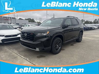 New 2025 Honda Pilot TrailSport