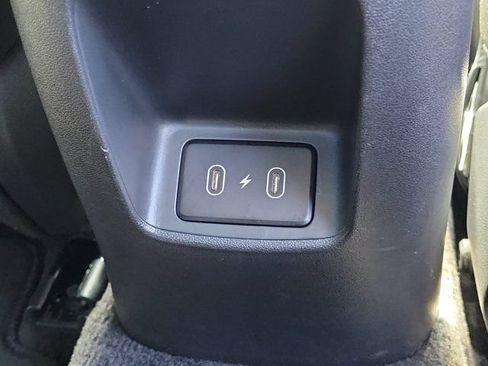 Used 2024 Hyundai Elantra SEL FWD image 6
