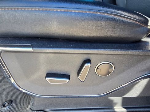 Used 2023 Ford F150 Lightning Lariat w/ Equipment Group 511A High image 24