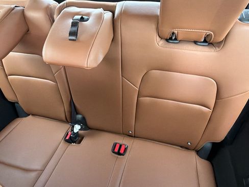 Used 2025 Nissan Pathfinder Platinum w/ Cargo Package FWD image 25