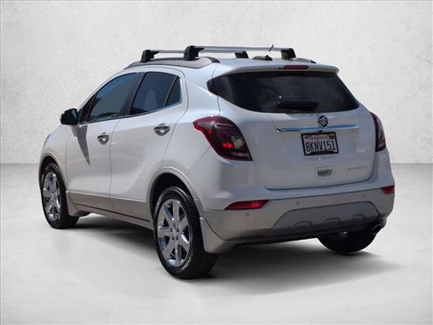 Used 2019 Buick Encore Essence w/ Experience Buick Package FWD image 8