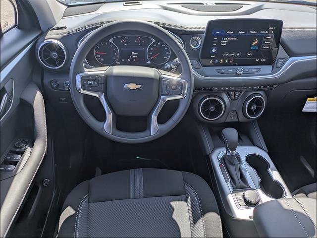 New 2026 Chevrolet Blazer LT w/ Convenience Package FWD image 18