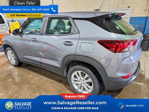 Used 2021 Chevrolet TrailBlazer LS FWD image 3