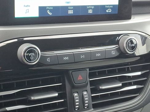 Used 2023 Ford Escape Active w/ Cold Weather Package image 16