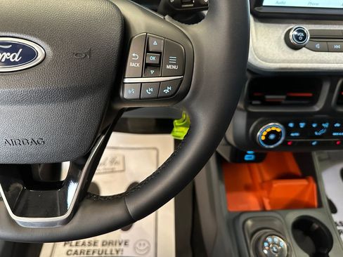 Used 2024 Ford Maverick XLT w/ XLT Luxury Package AWD/4WD image 12