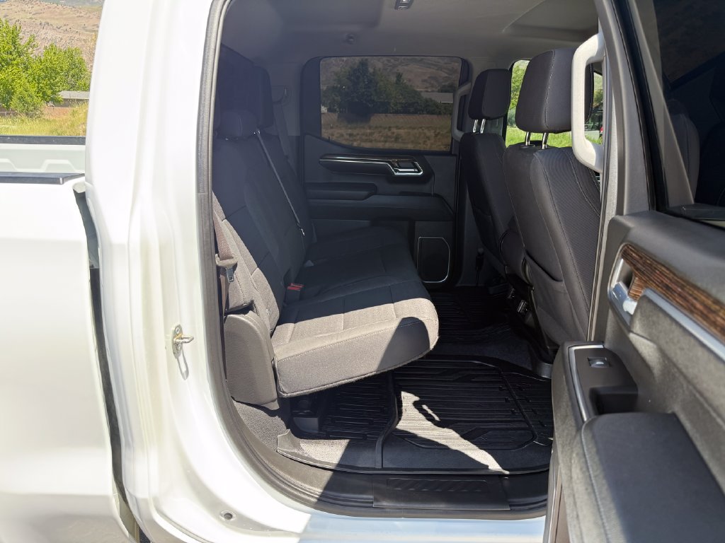 Used 2023 GMC Sierra 1500 SLE AWD/4WD image 38
