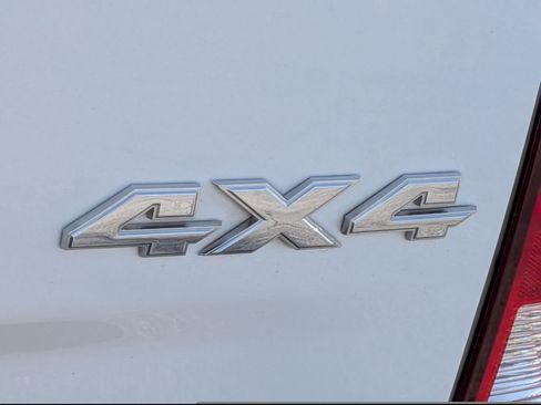 Used 2024 RAM 1500 Classic SLT image 13