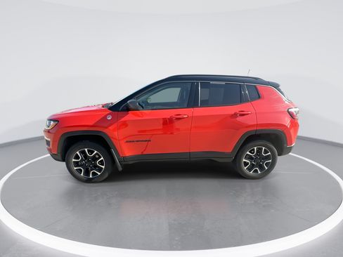 Used 2020 Jeep Compass Trailhawk w/ Cold Weather Group AWD/4WD image 5