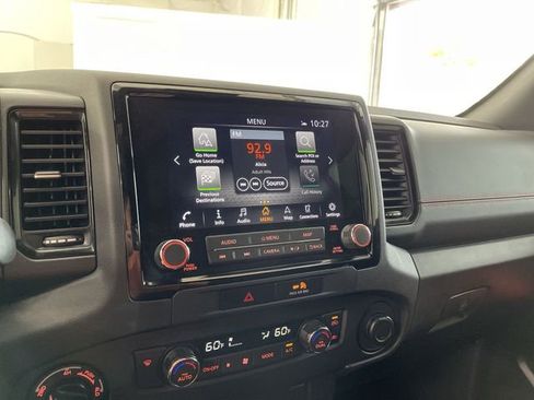 Used 2022 Nissan Frontier PRO-4X image 23