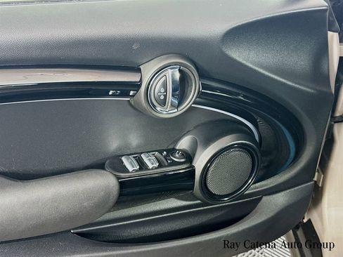 Certified 2023 MINI Cooper S image 18