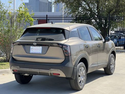 New 2026 Nissan Kicks S image 4