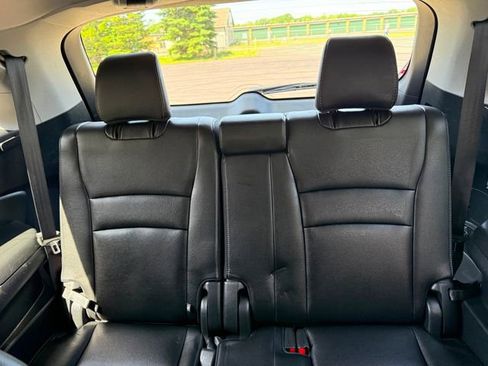 Used 2016 Honda Pilot EX-L image 8
