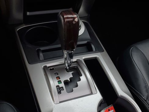 Used 2016 Toyota 4Runner Limited image 30