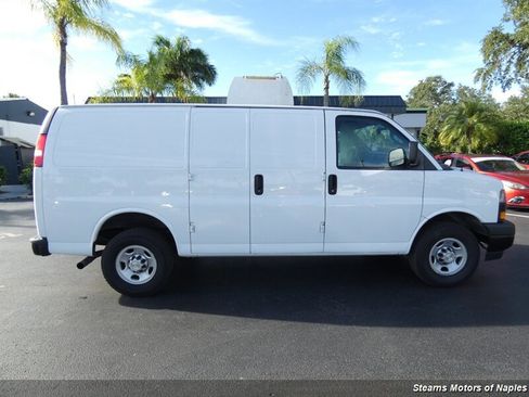 Used 2023 Chevrolet Express 2500 w/ Driver Convenience Package image 2