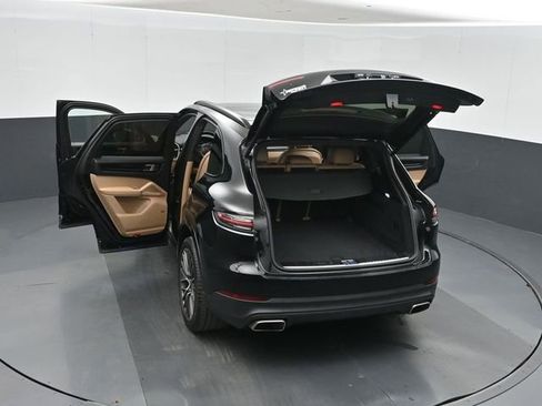 Used 2020 Porsche Cayenne AWD/4WD image 54