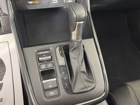 Used 2025 Honda CR-V LX image 21