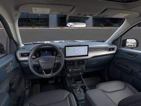 New 2025 Ford Maverick Lariat w/ Black Appearance Package image 9