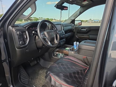 Used 2020 Chevrolet Silverado 1500 LT Trail Boss AWD/4WD image 14