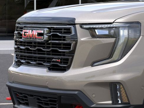 New 2026 GMC Acadia AT4 AWD/4WD image 13