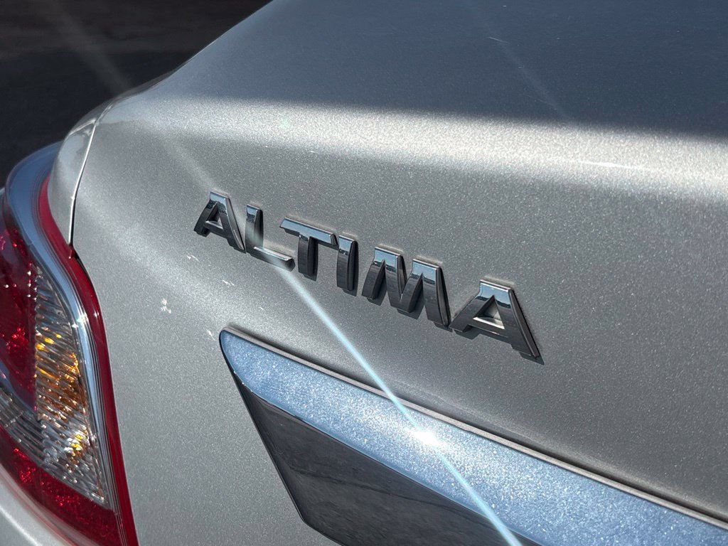 Used 2013 Nissan Altima 2.5 S FWD image 33