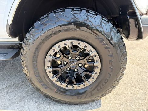 Used 2024 Ford Bronco Raptor AWD/4WD image 31