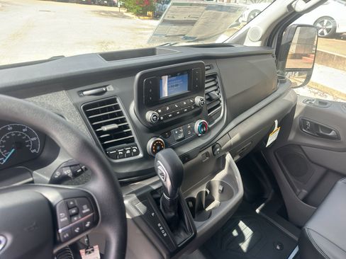 New 2025 Ford Transit 250 148 Medium Roof w/ Load Area Protection Package image 11