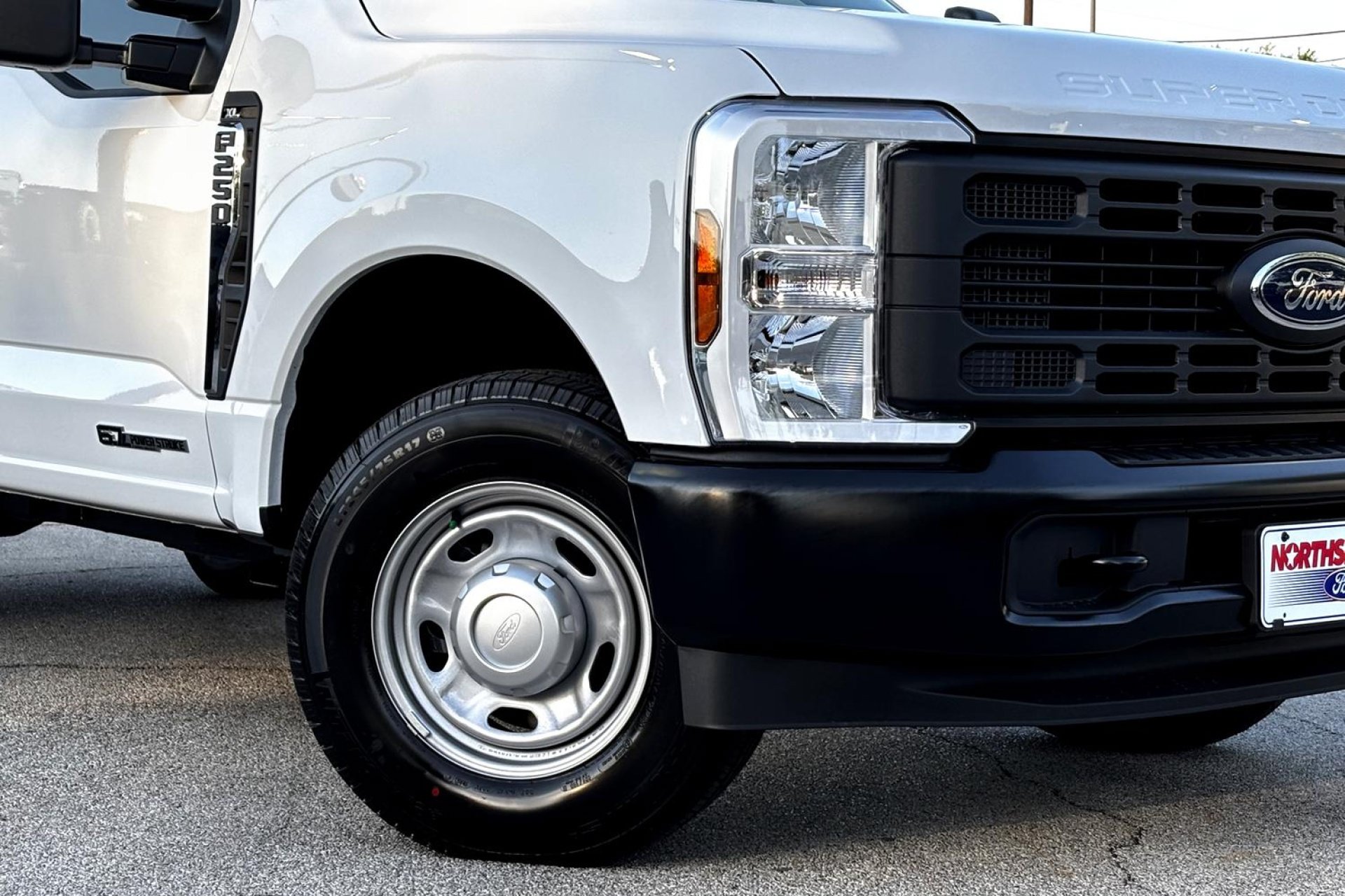New 2025 Ford F250 XL w/ XL Driver Assist Package RWD image 4