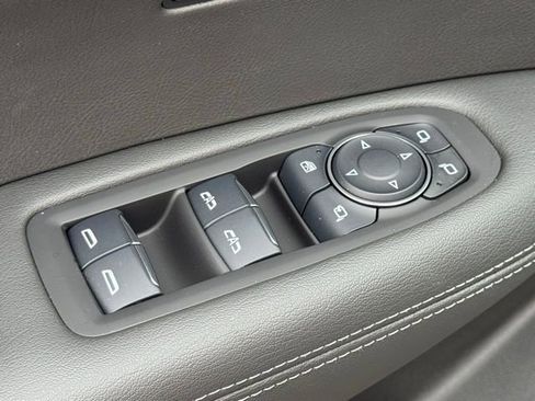 New 2025 Cadillac XT6 Luxury w/ LPO, Premium Carpet Package image 19