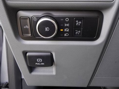 Used 2023 Ford F150 XL image 15