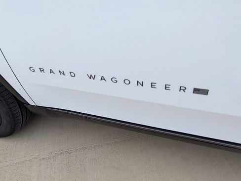 New 2026 Jeep Grand Wagoneer Summit AWD/4WD image 56