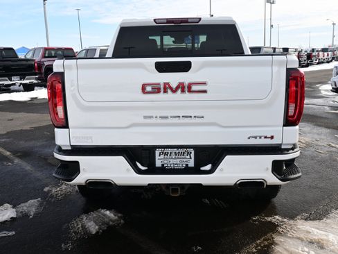 Used 2023 GMC Sierra 1500 AT4 w/ AT4 Premium Package image 7