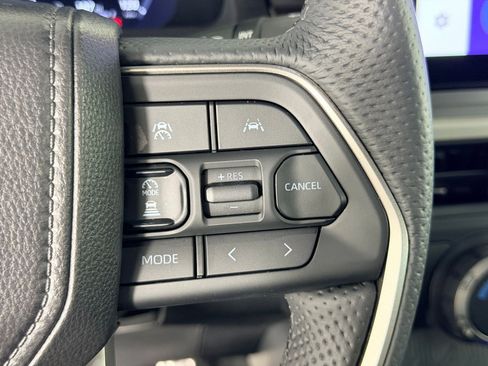 Used 2025 Toyota Tacoma TRD Sport RWD image 25