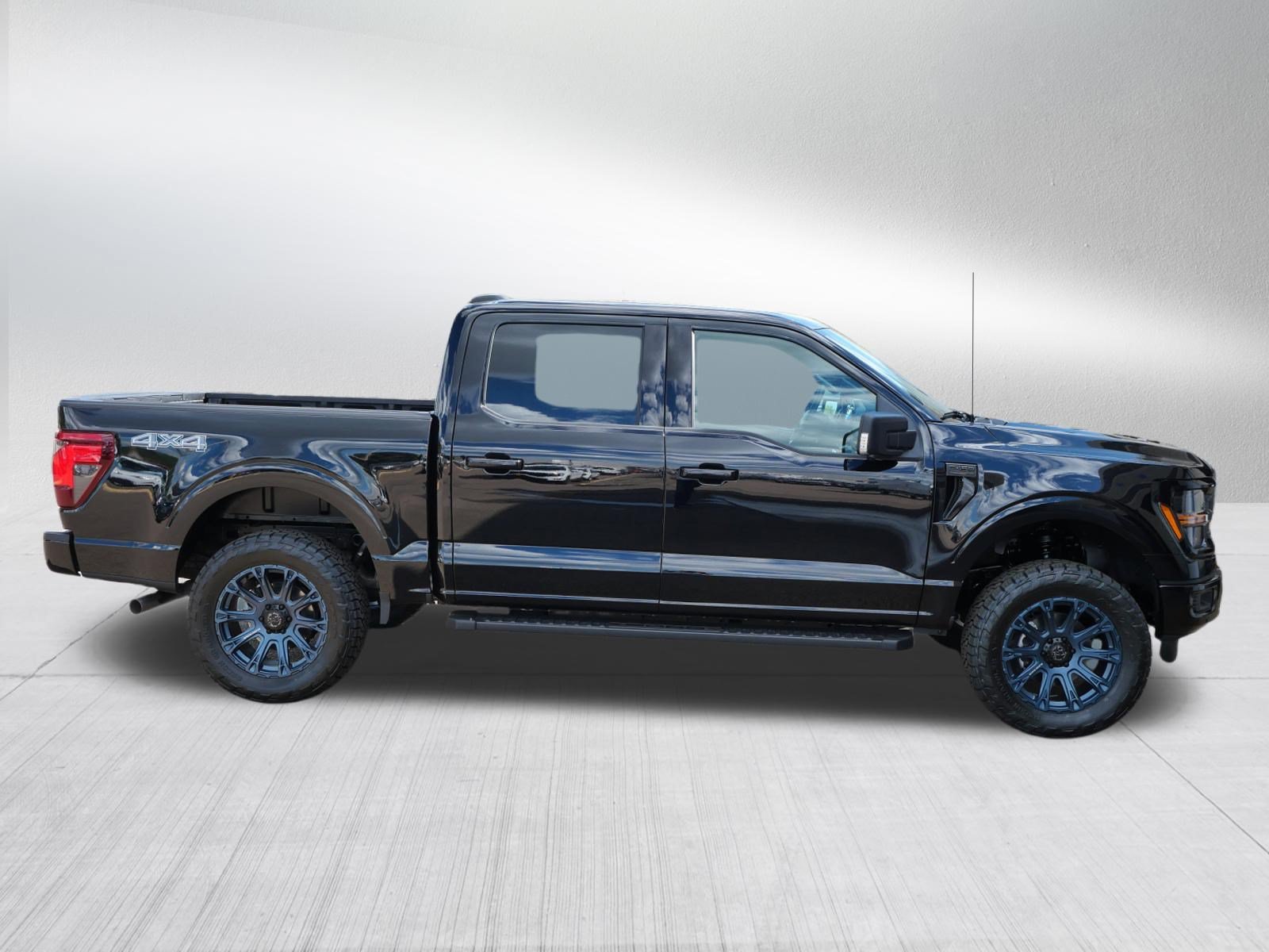 Used 2026 Ford F150 XLT w/ Equipment Group 302A MID AWD/4WD image 8