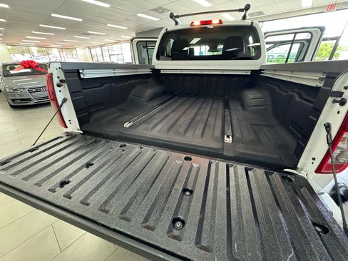 Used 2012 Nissan Frontier PRO-4X w/ Pro-4x Luxury Pkg image 30