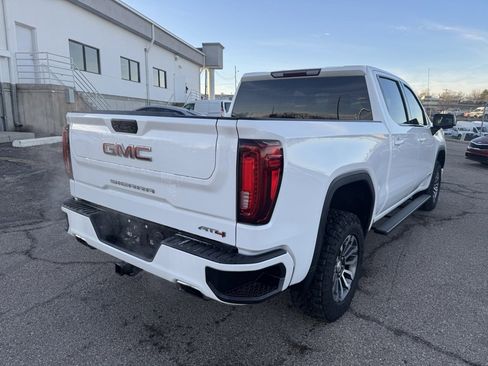 Used 2021 GMC Sierra 1500 AT4 image 8