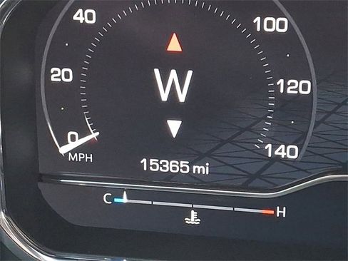 Used 2024 GMC Sierra 2500 Denali Ultimate w/ Snow Plow Prep/Camper Package image 12